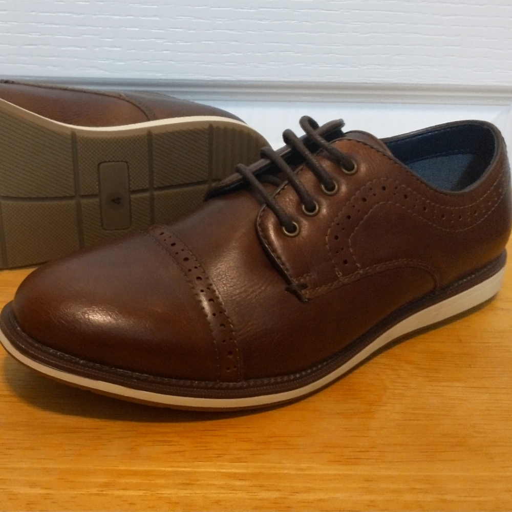 Kid's dress shoes